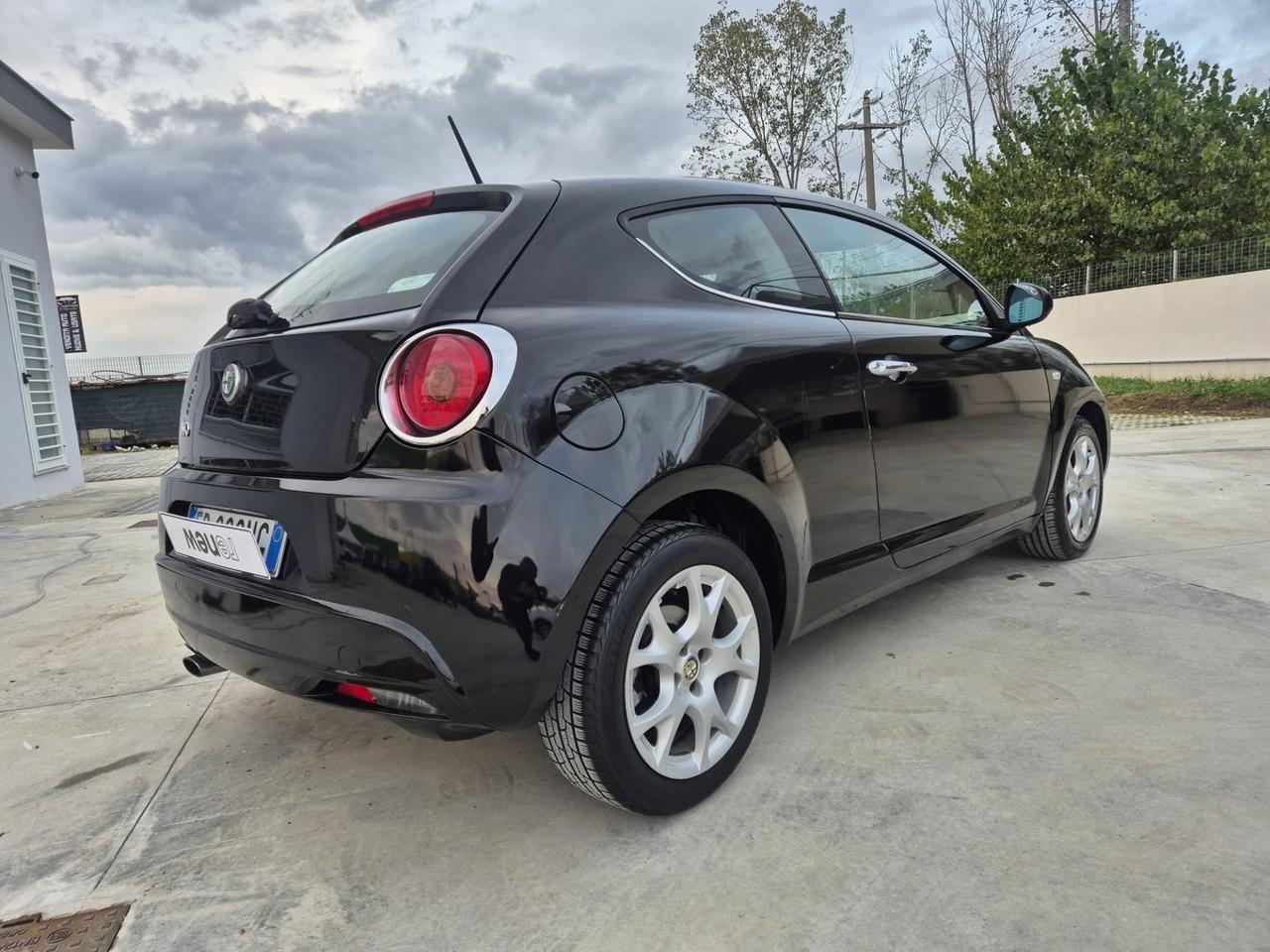 Alfa Romeo MiTo 1.4 105 CV M.air S&S Distinctive Sport Pack