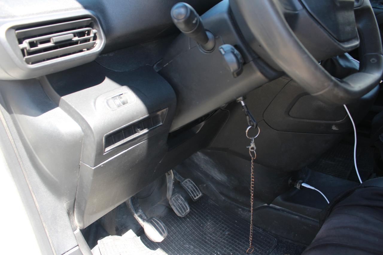 Peugeot BLYE HDI 100 CV S&S PL FURGONE PRO
