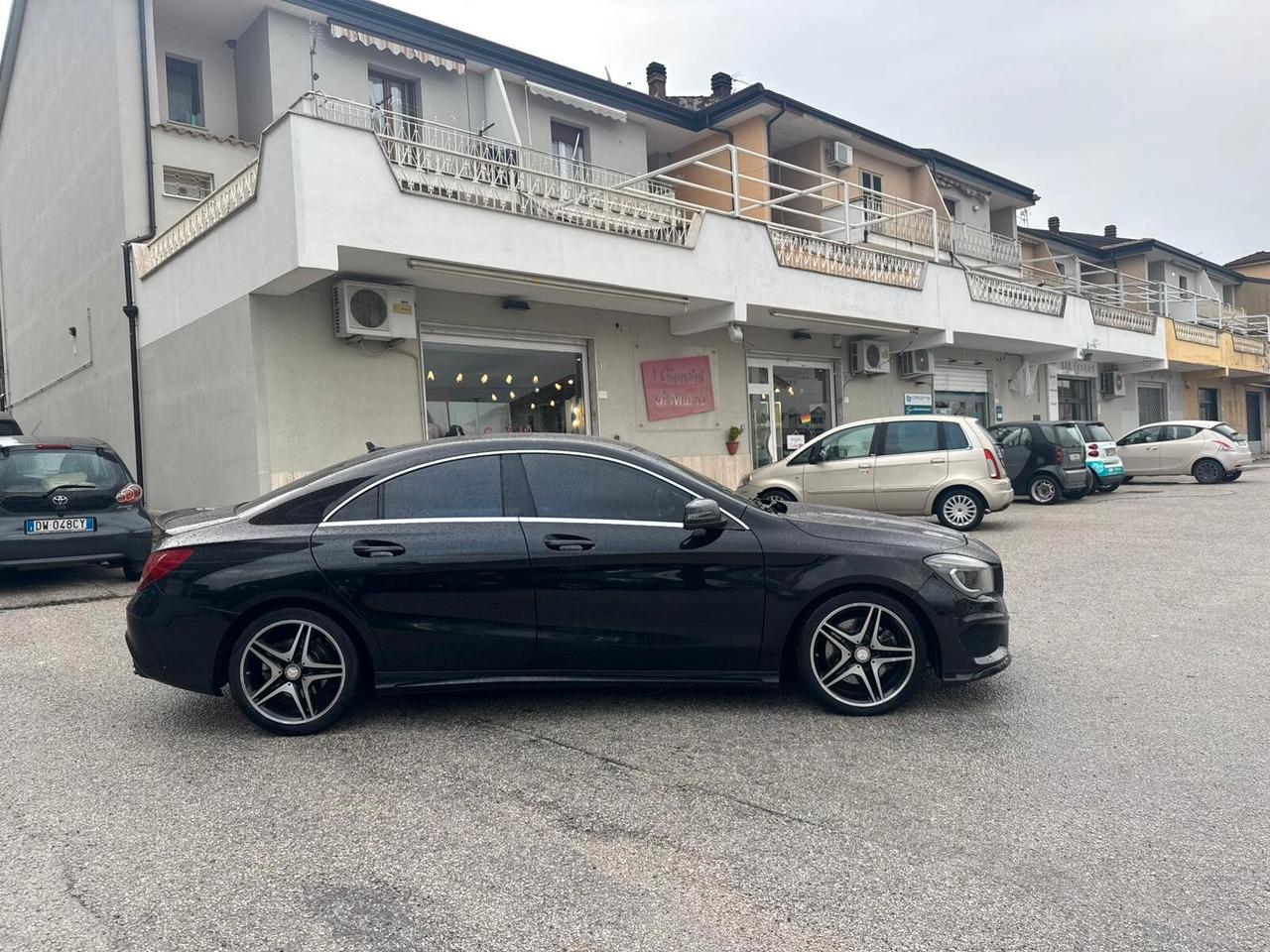Mercedes-benz CLA 220 berlina d Automatic Premium amg Garanzia