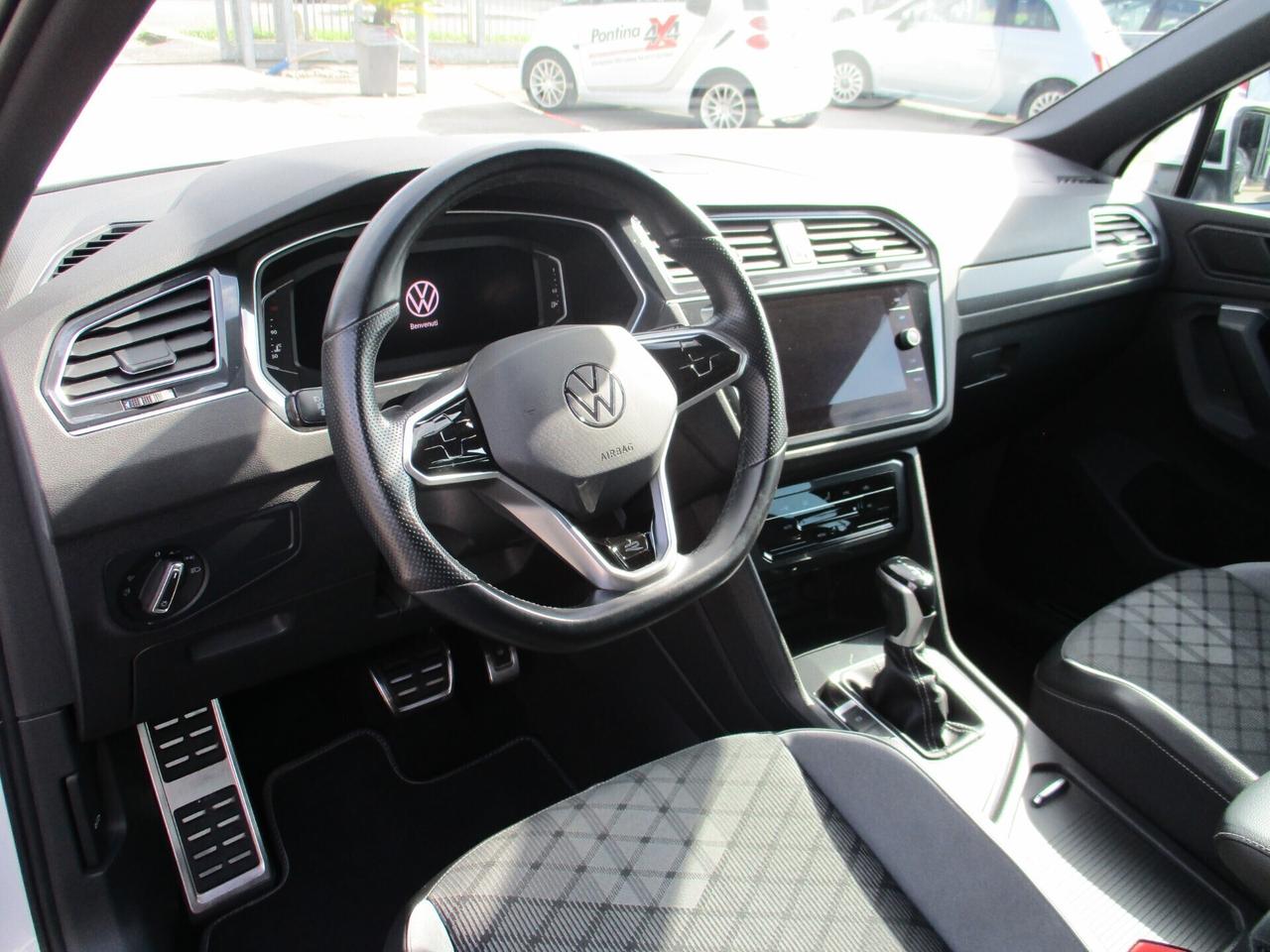 Volkswagen Tiguan 2.0 TDI 150 CV SCR DSG R-Line