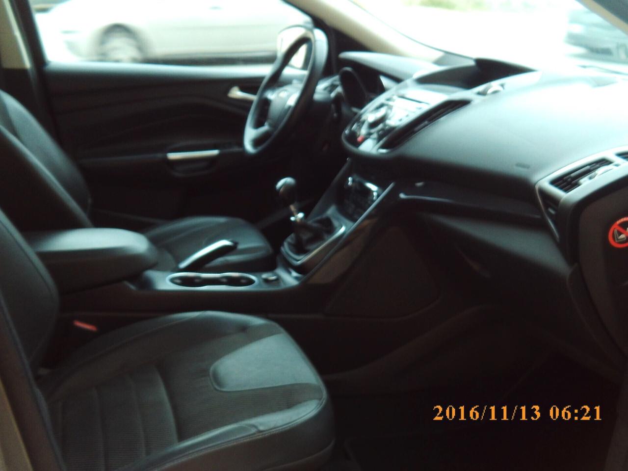 Ford Kuga 2.0 TDCI 140 CV 4WD Titanium