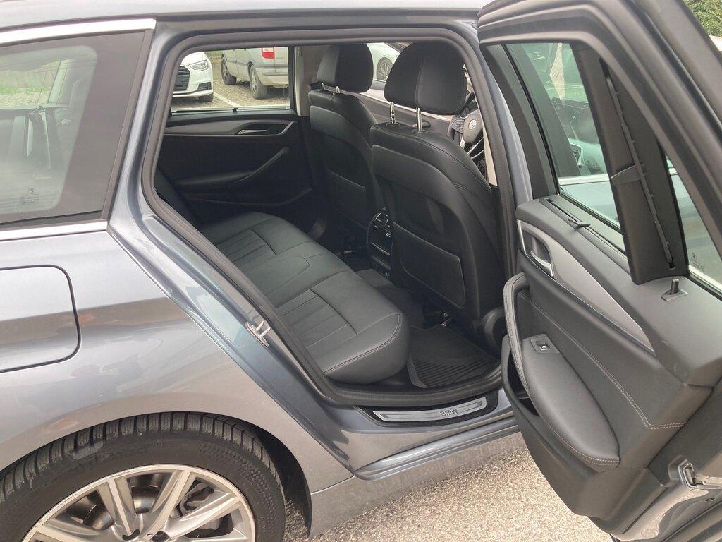 BMW Serie 5 Touring 520 d Mild Hybrid 48V Business Steptronic