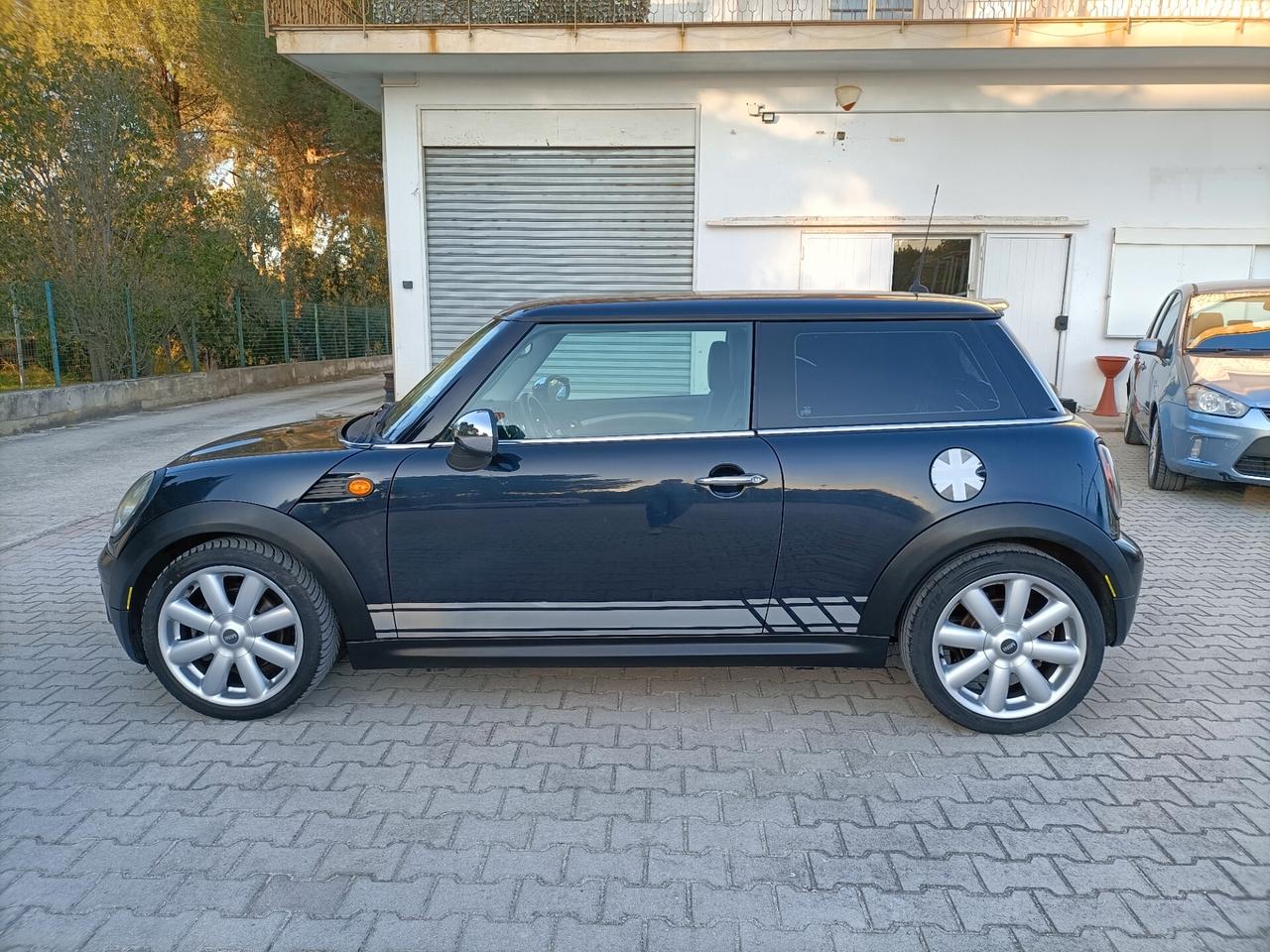 Mini Cooper 1.6d 109cv