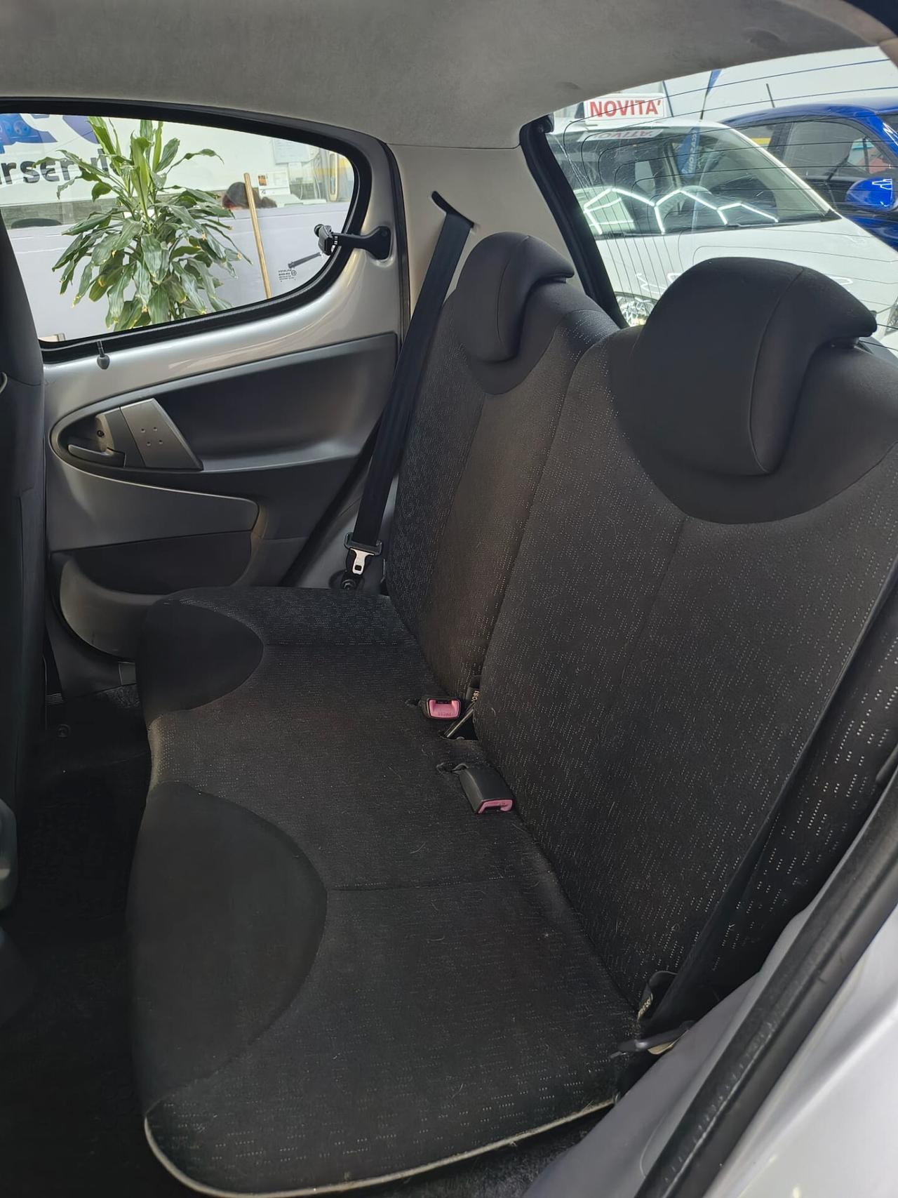 Peugeot 107 1.0 68CV 5p. Sweet Years