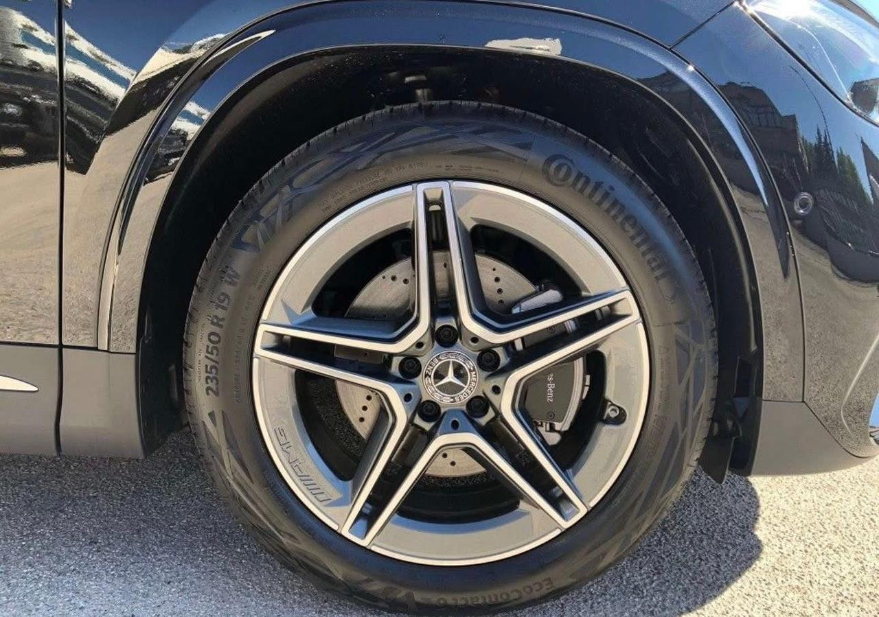Mercedes-benz GLA 180 GLA 180 D AMG AUTOMATICO AUTO A NOLEGGIO