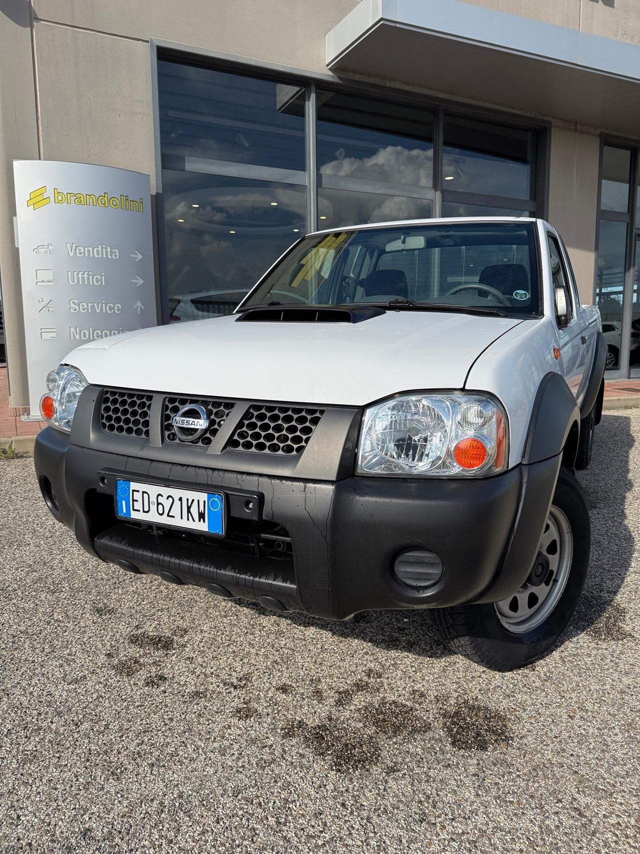 Nissan NP300 2.5 tdi 2p. King Cab my10" 50000km