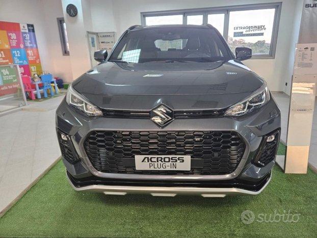 SUZUKI Across Hybrid Plug-in 4x4 - Demo