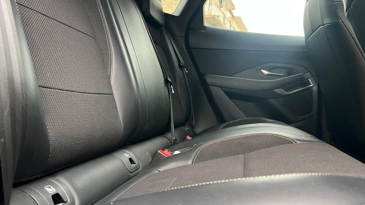 Jaguar E-Pace 2.0D 150 CV AWD aut. R-Dynamic