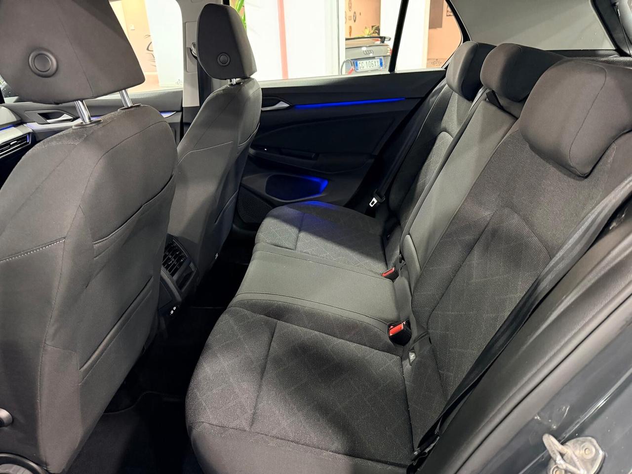 Volkswagen Golf 1.5 TGI DSG Life