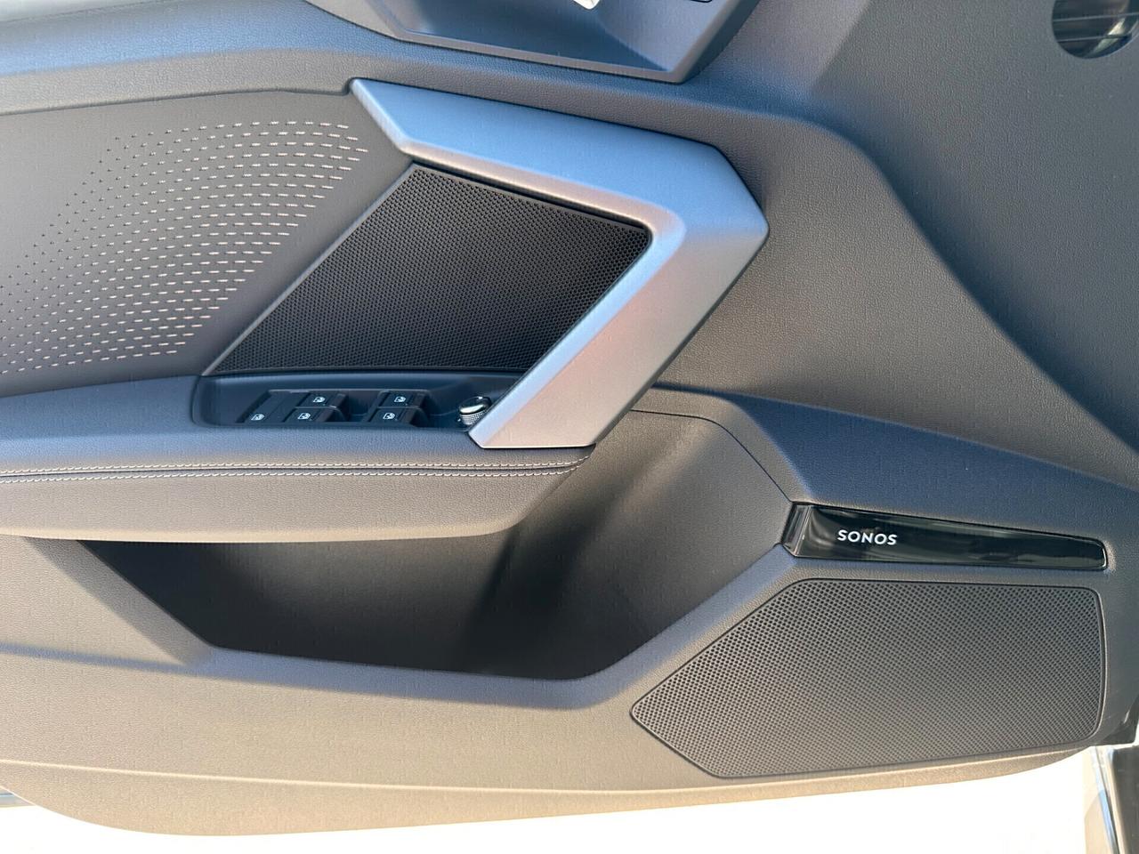 Audi A3 SPORTBACK 35 TDI S tronic S LINE + PANORAMA + FARI MATRIX + CAMERA + R18