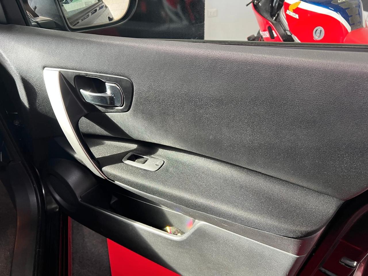 Nissan Qashqai Qashqai+2 1.5 dCi DPF Visia