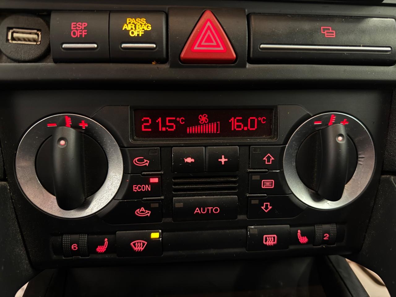 Audi A3 2.0 tdi Ambition 140cv okneopatentati