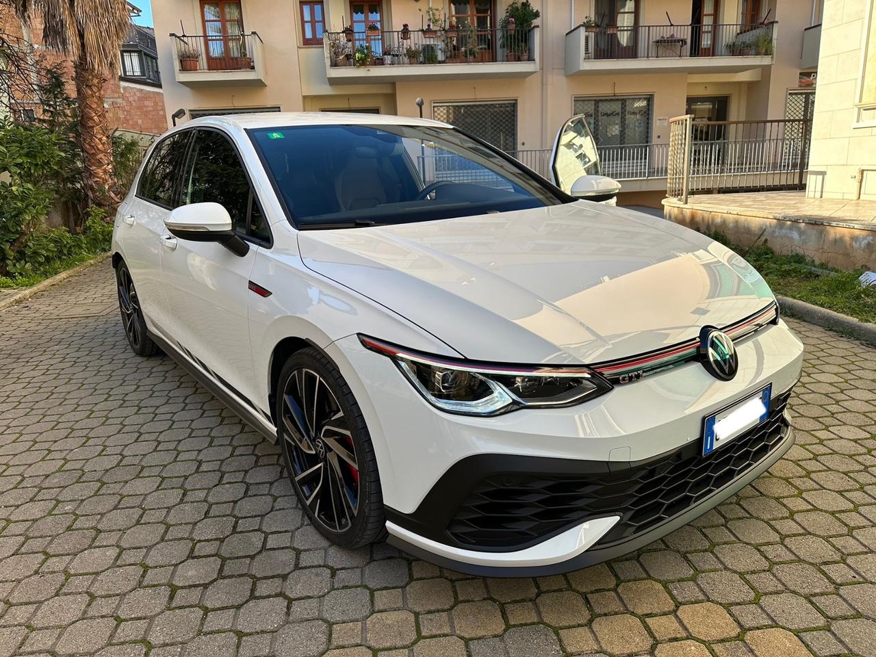 Volkswagen Golf 2.0 TSI GTI DSG 300cv Clubsport