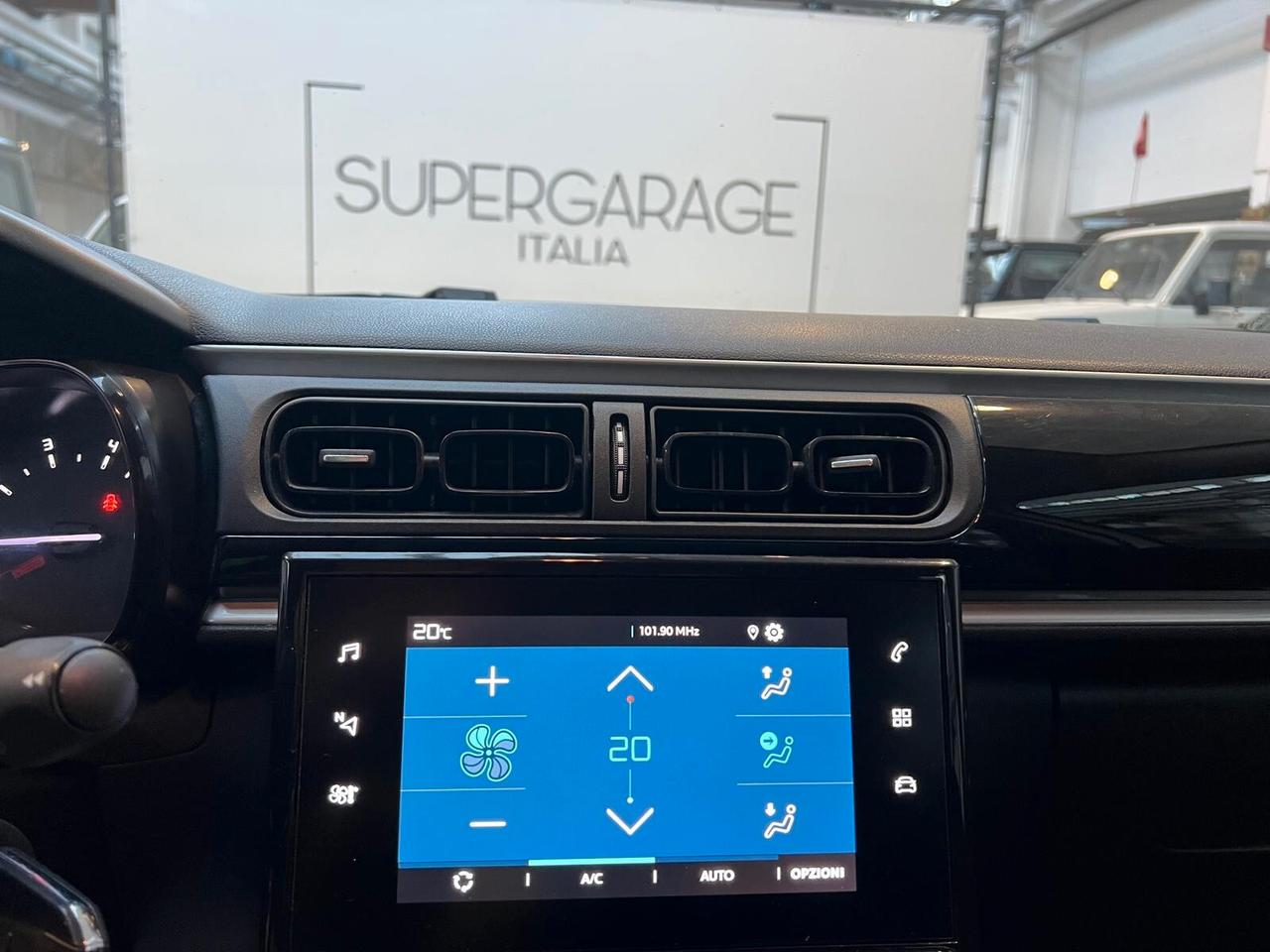 Citroen C3 PureTech 83 S&S Shine 66000KM