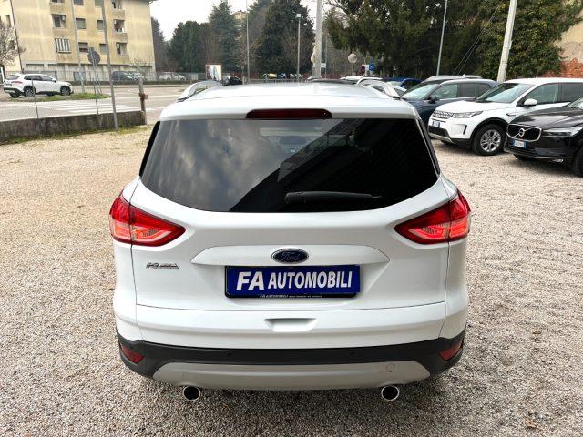 FORD Kuga 2.0 TDCI 140 CV 4WD Powershift Titanium