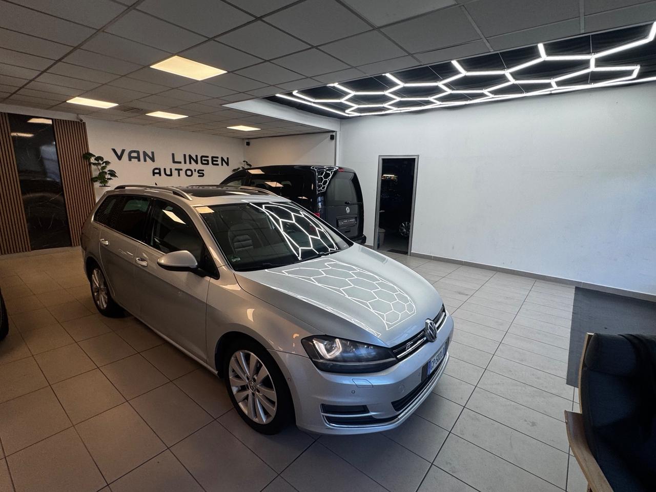 Volkswagen Golf Variant 2.0 TDI DPF DSG Highline