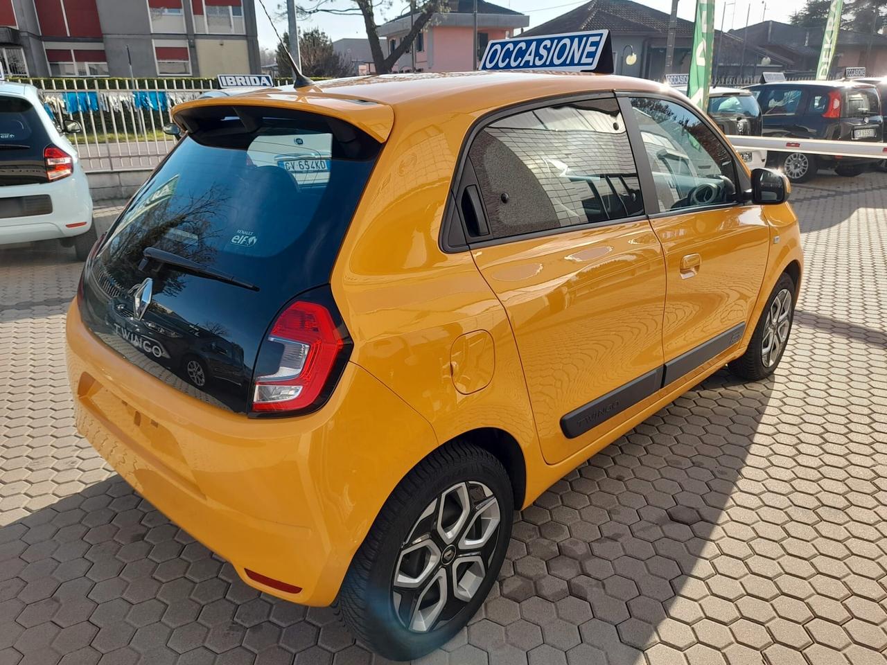 Renault Twingo SCe 73CV Duel2