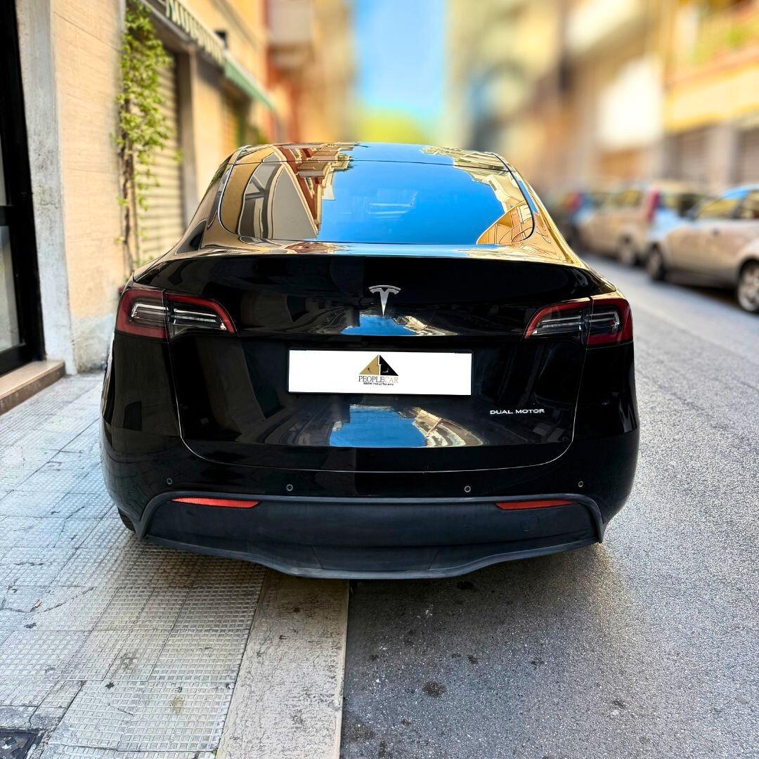 Tesla Model Y Long Range AWD