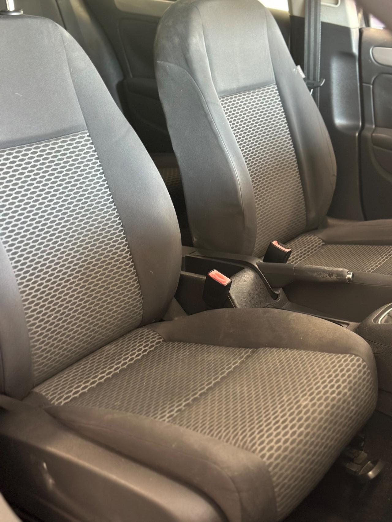 Volkswagen Golf 1.4 5p. United