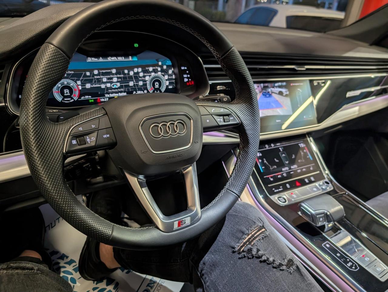 Audi Q8 45 TDI quattro 3.0 diesel S-LINE IVA ESPOSTA