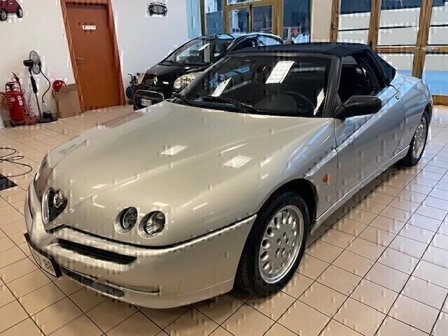 Alfa Romeo GTV Spider 2.0i 16V Twin Spark cat