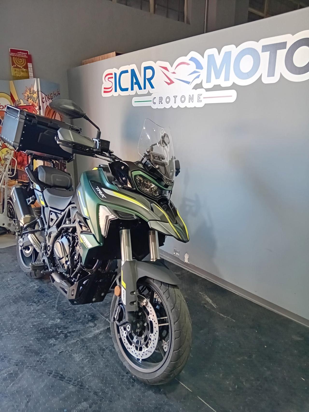 Benelli TRK 702 STRADALE