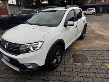 Dacia Sandero 1.5 dCi 90CV neopatentati
