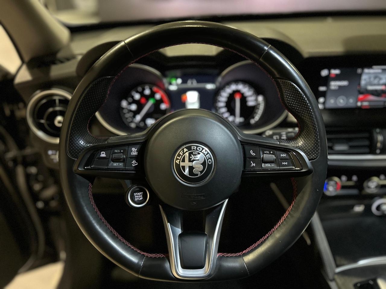 Alfa Romeo Stelvio 2.2 Turbodiesel 190 CV AT8 RWD
