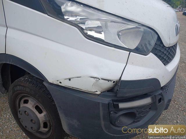 IVECO Daily 33S11A8V 2.3d + IVA 22%