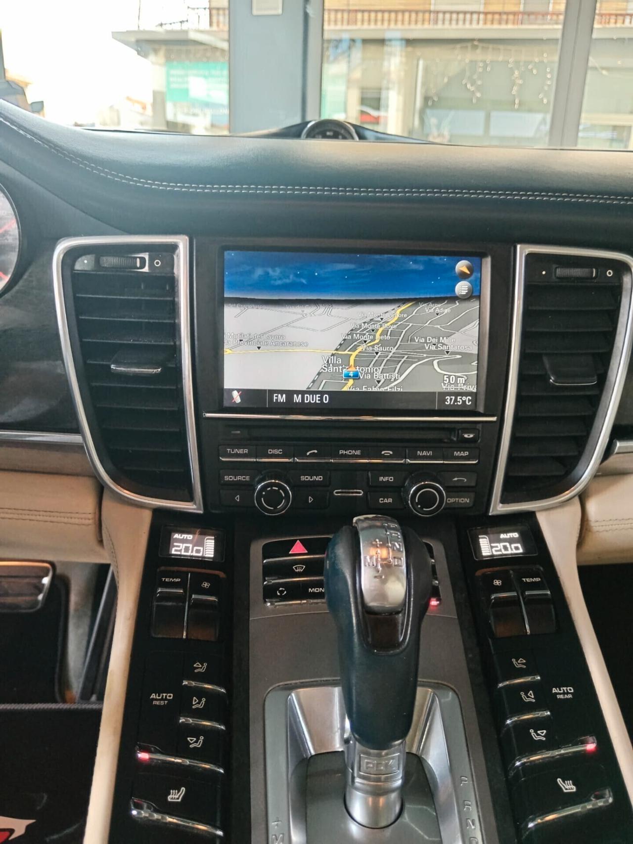 Porsche Panamera 4.8 Turbo