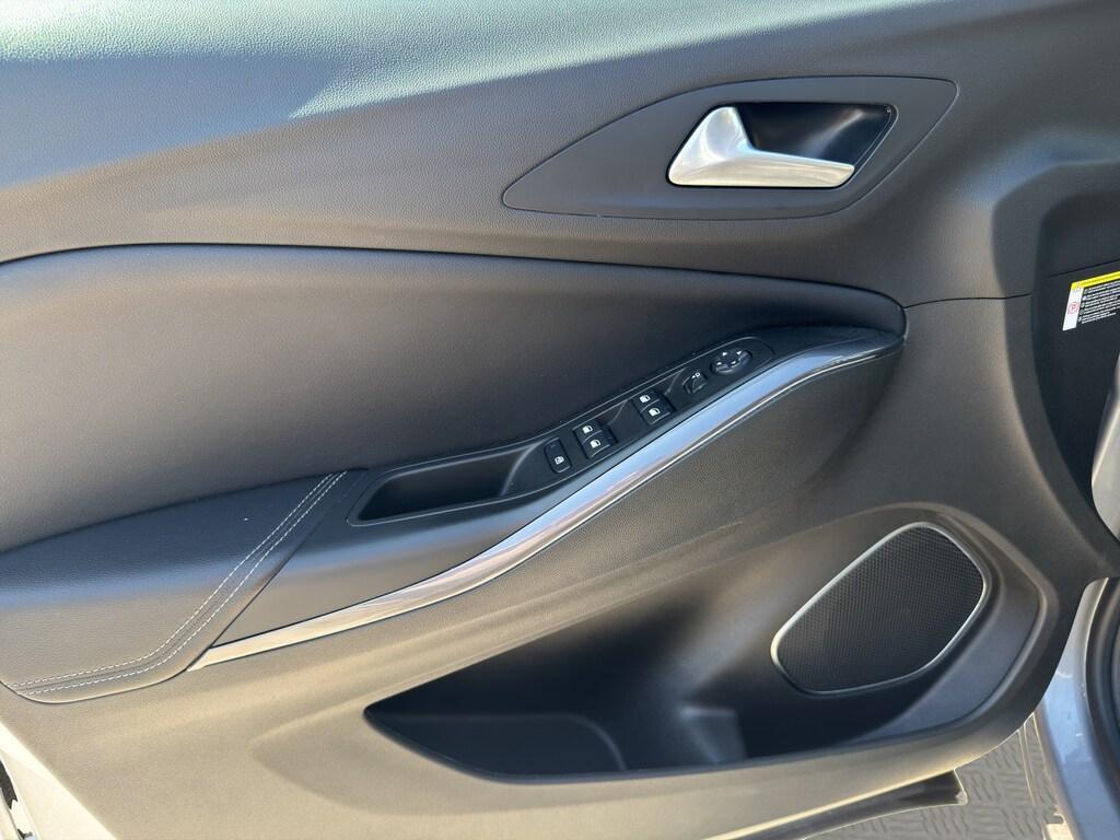 Opel Grandland X 1.5 Ecotec Elegance AT8