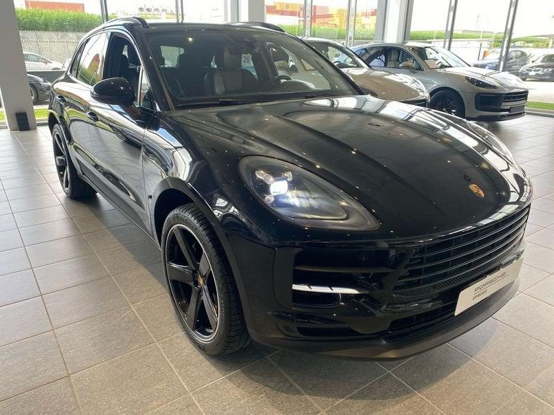Porsche Macan 2.0 245 cv PDK
