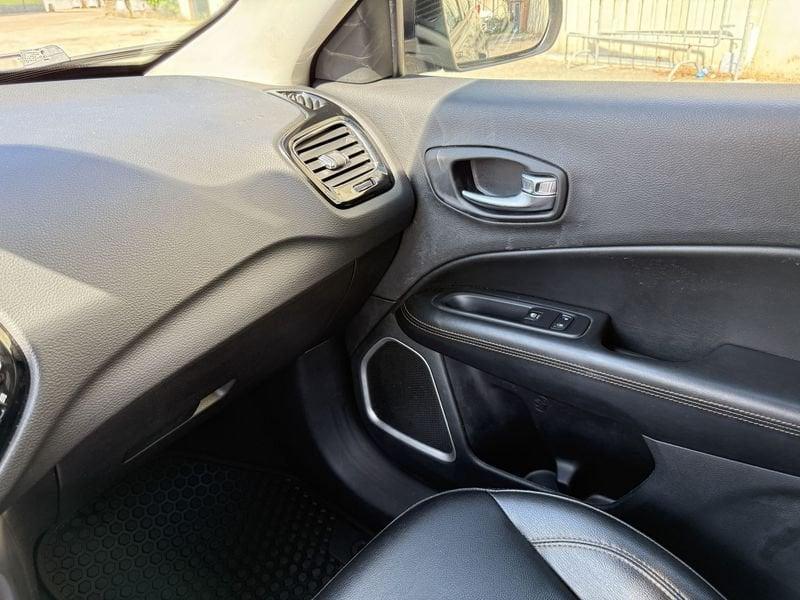 Jeep Compass 2.0 MJet 140cv Limited 4WD auto