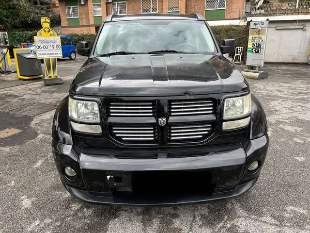 Dodge Nitro Nitro 2.8 L4 crd 16v SXT 4wd auto dpf