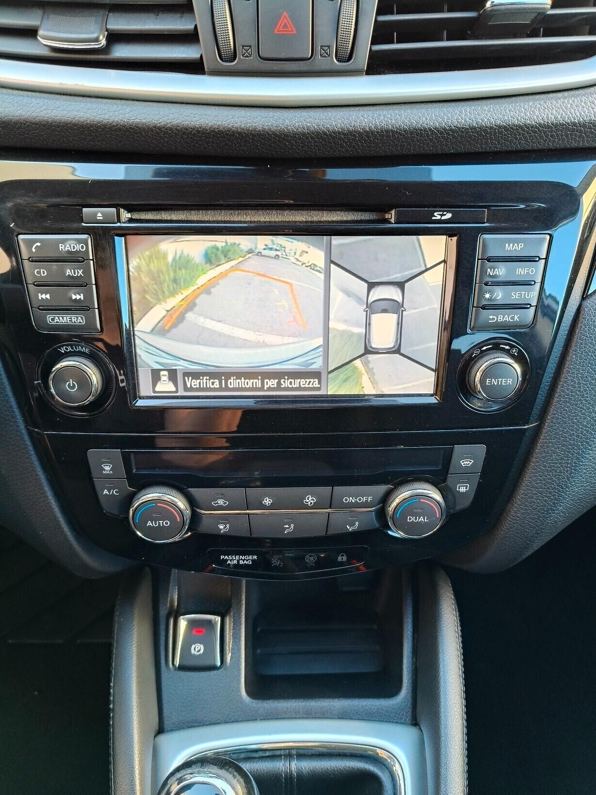 Nissan Qashqai 1.5 Tekna TETTO PANORAMICO