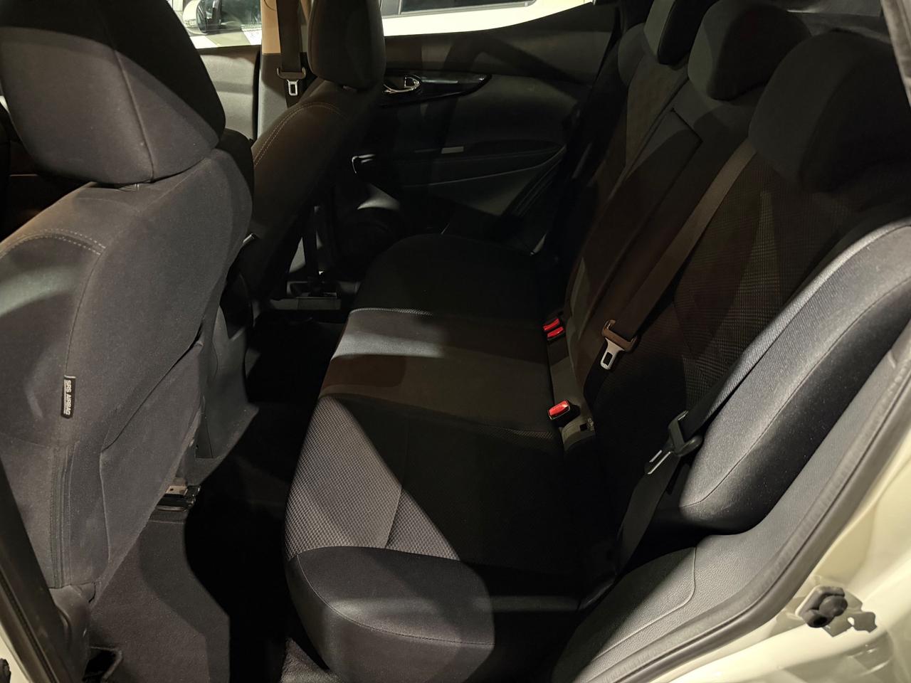 Nissan Qashqai 1.5 dCi Visia