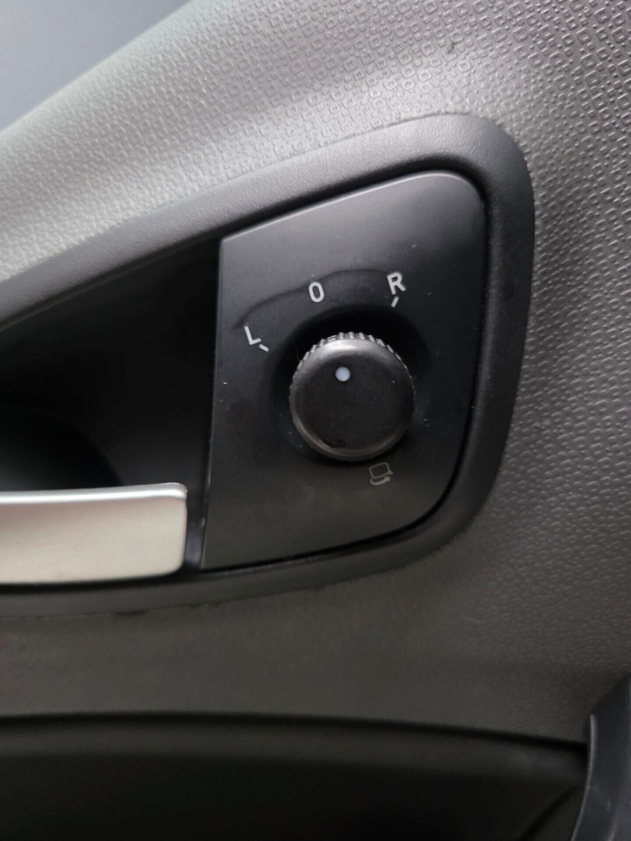 Seat Ibiza 1.2 TSI DSG 5 porte NEOPATENTATI