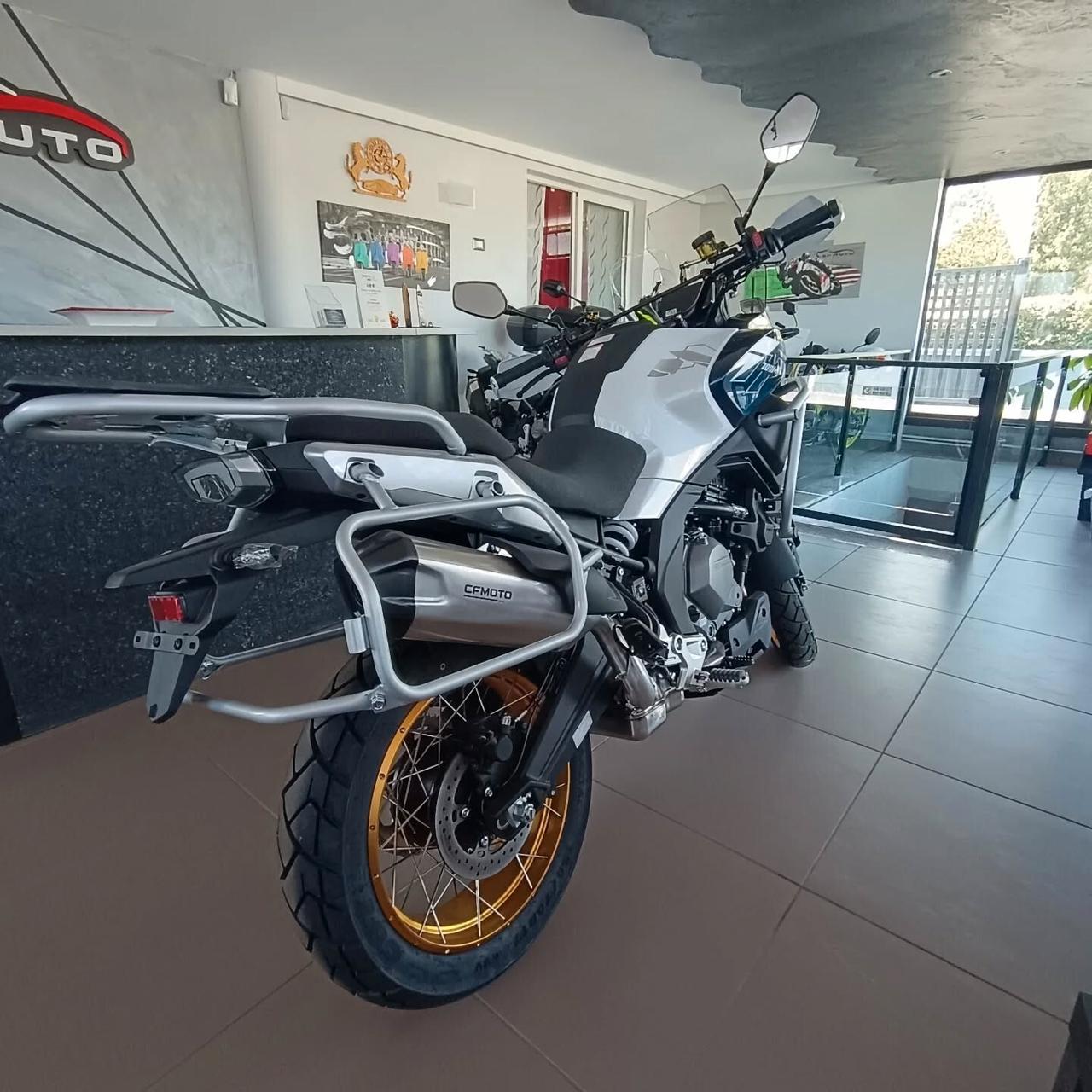 Cf Moto 700MT ADV SOLI 6.390,00€ PRONTA CONSEGNA!!