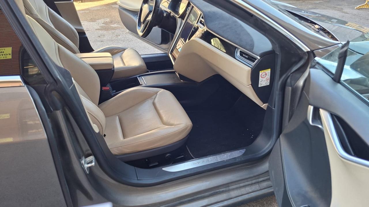 Tesla Model S 90kWh Dual Motor