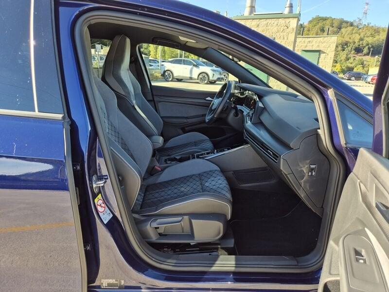 Volkswagen Golf VIII 2020 Benzina 1.5 etsi evo R-Line 150cv dsg