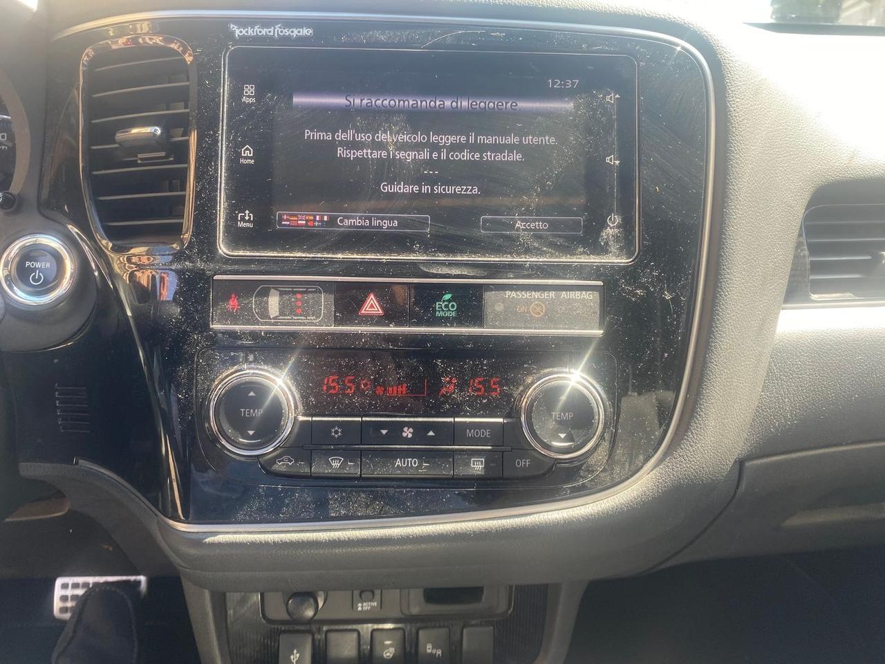 Mitsubishi Outlander 2.4 PHEV #50018