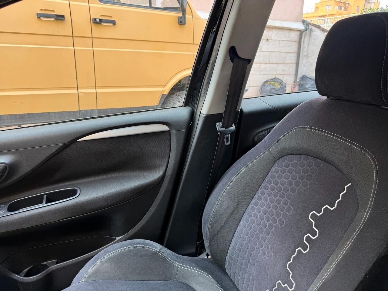 Fiat Punto 1.2 EURO6