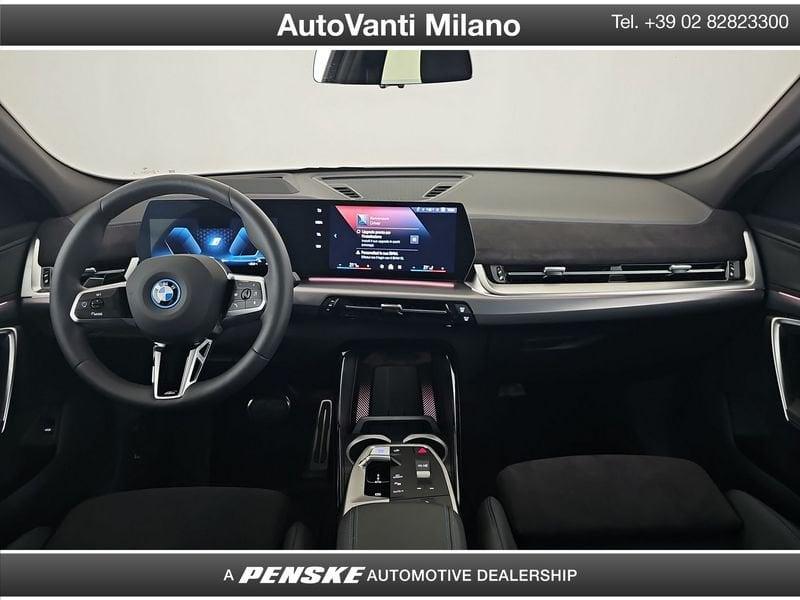 BMW iX2 xDrive 30 M Sport Pro