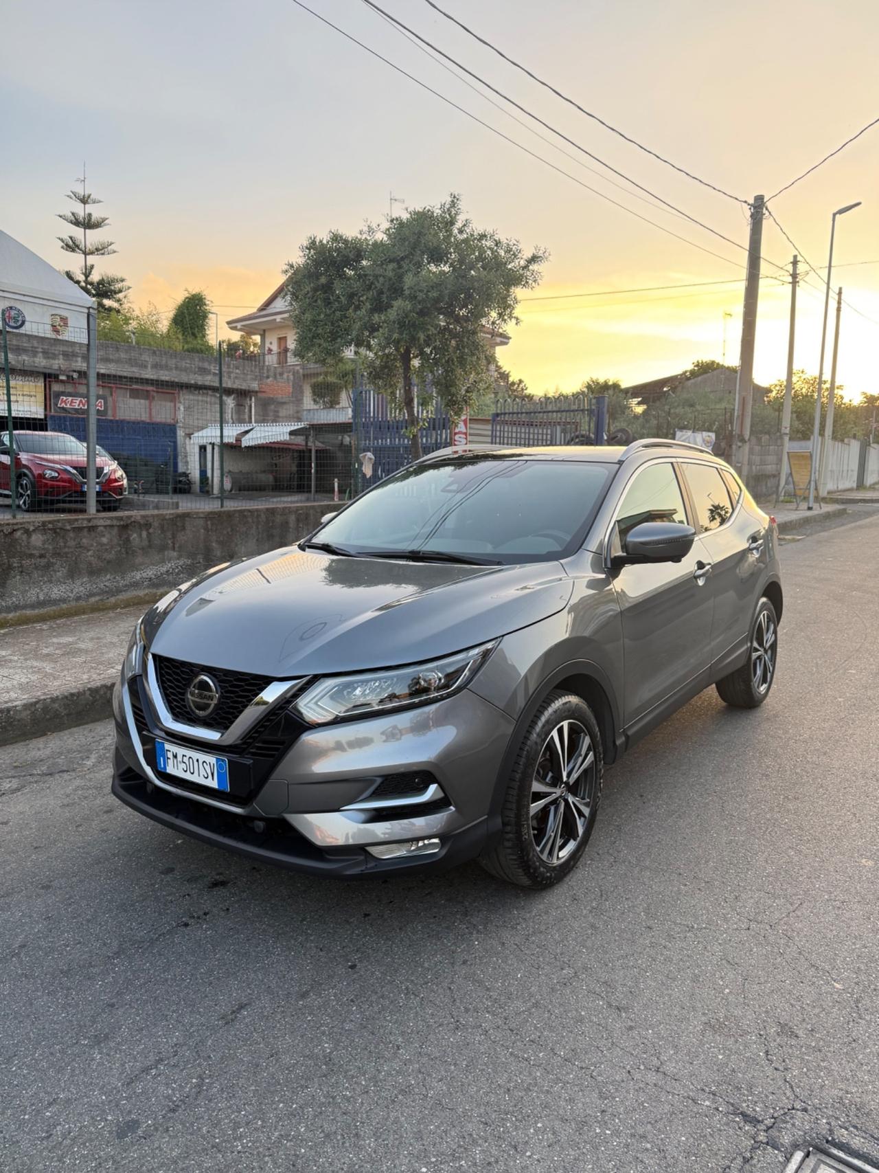 Nissan Qashqai 1.5 dCi Tekna tetto panoramico