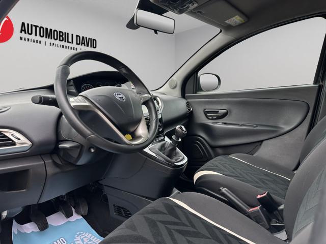 LANCIA Ypsilon 1.2 69 CV 5 porte Gold
