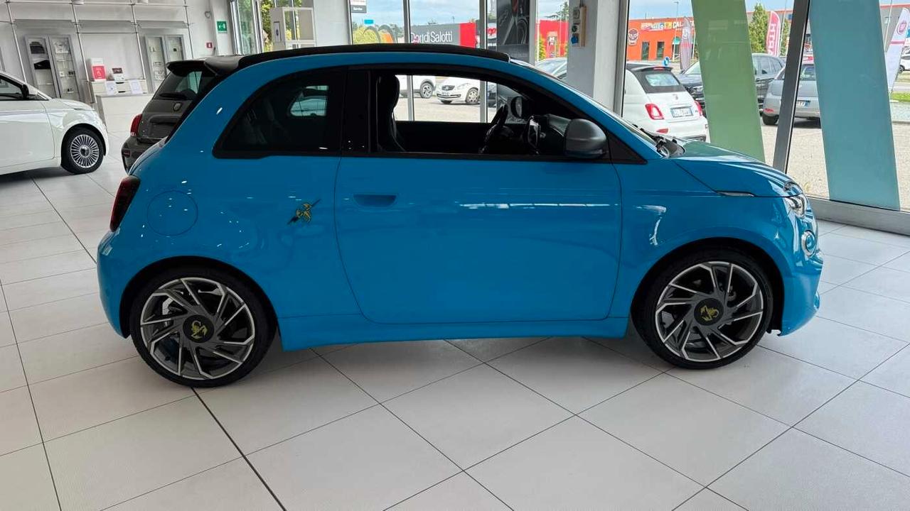 Abarth 500C Scorpionissima