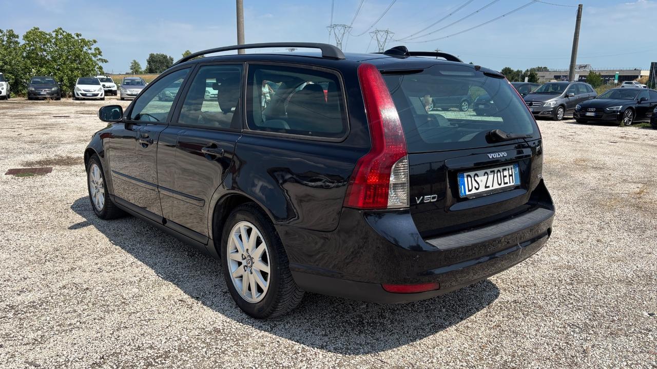 Volvo V50 1.6 D cat Momentum