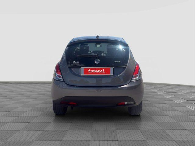 LANCIA Ypsilon Ypsilon 1.0 FireFly 5 porte S&S Hybrid Silver