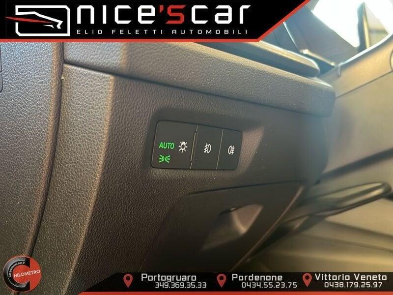 Skoda Octavia 2.0 TDI EVO SCR DSG Wagon Sportline