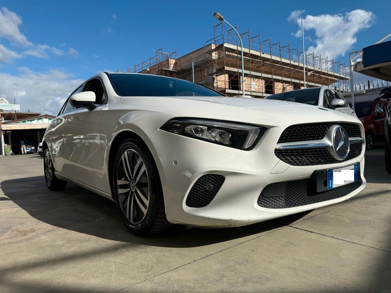 MERCEDES A180 1,5 CAMBIO AUTOMATICO